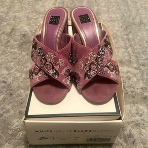 White House Black Market Zuri Lavender Cross-Band Embroidered Mules Size 7